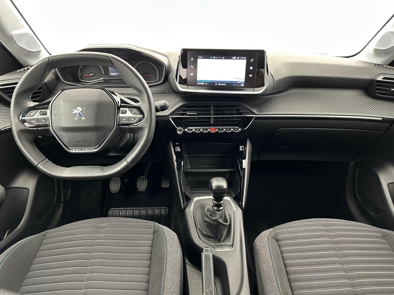 Peugeot 208 puretech 100 s&s bvm6 style — photo 11
