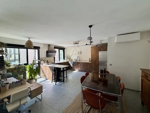 Appartement 4 pièces 117 m²