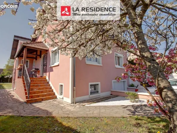 Maison 7 pièces 160 m²