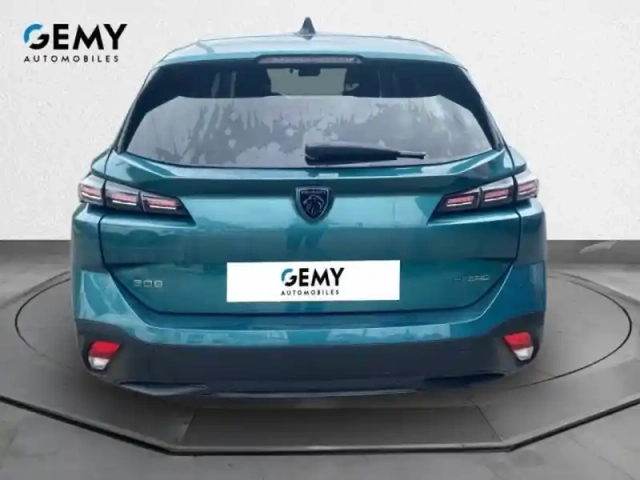 Peugeot 308 sw phev 180 e-eat8 — photo 5