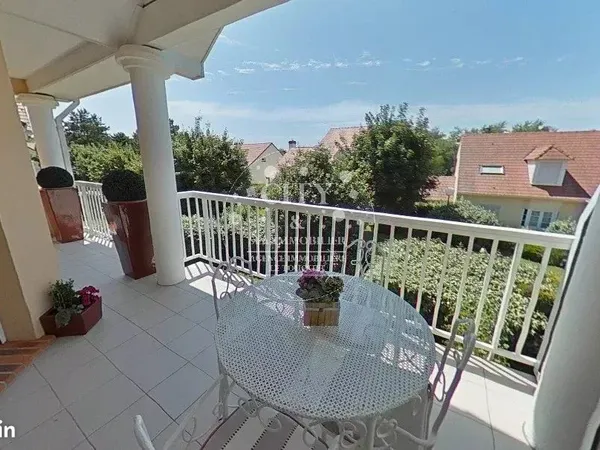 Triplex 3 pièces 74 m²