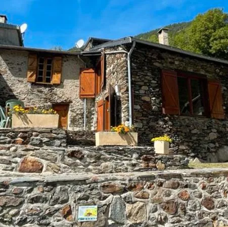 Coup de coeur assuré - Ancienne bergerie rénovée avec vue sur la vallée de Marc