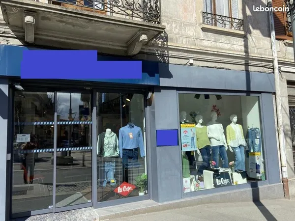 Local commercial à louer - saint-jean-de-maurienne
