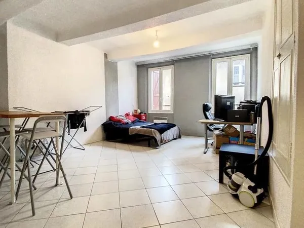 STUDIO POUR INVESTISSEMENT LOCATIF