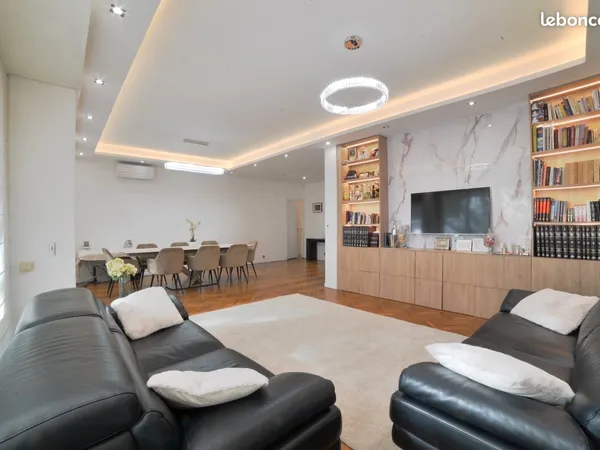 Appartement 4 pièces 115 m2 - Box garage - carré d'or T4 Bd Perier 13008 Marseille