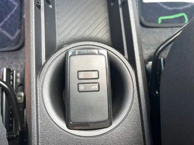 Renault Twingo e-tech electrique 80 ch autonomie urbaine — photo 21