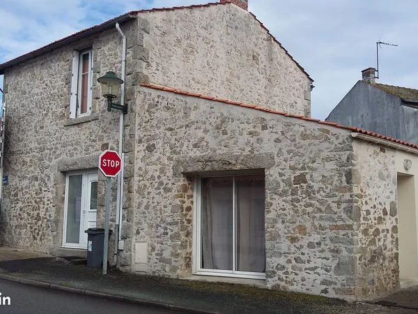 Loue Maison T2 aux Lucs sur Boulogne 53 m2