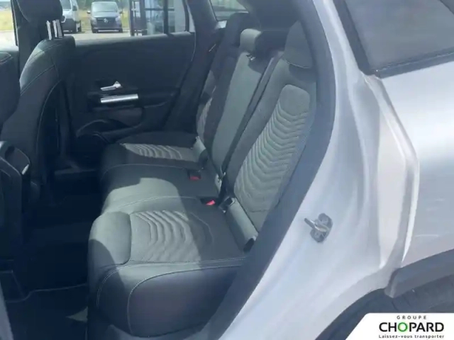 Mercedes Gla 200 d 8g-dct — photo 18