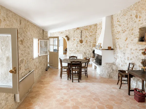 Maison 2 pièces 80 m²