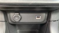 Citroen C3 1.2 PureTech 83ch S&S Shine — photo 22
