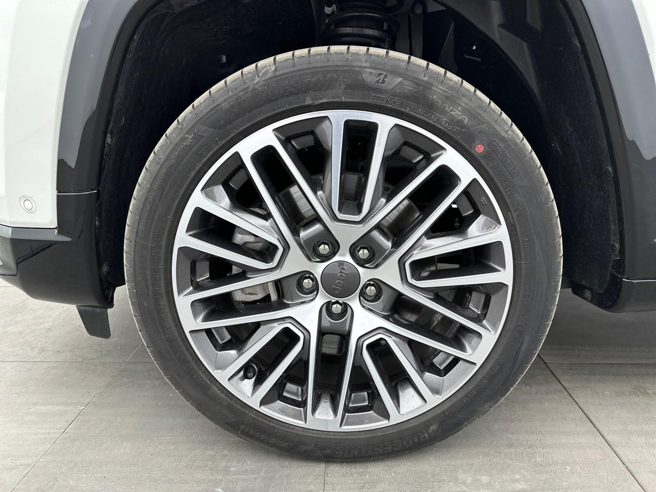 Jeep Compass 1.3 phev t4 240 ch 4xe eawd summit — photo 14