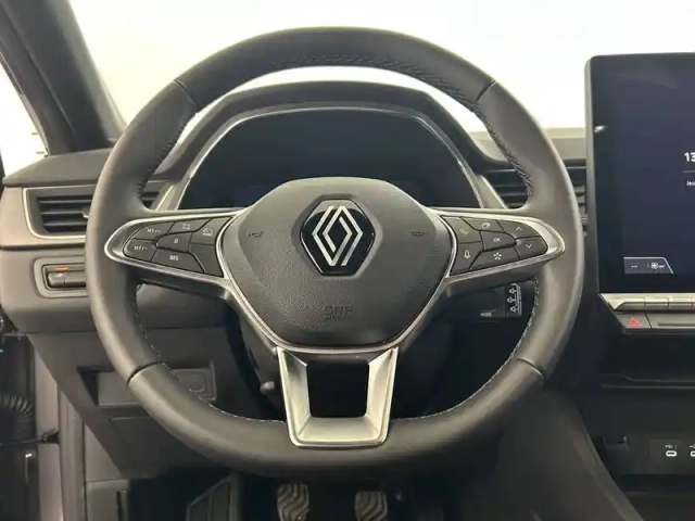 Renault Captur tce 90 ch — photo 24