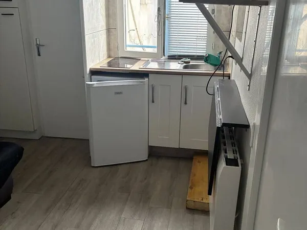 Appartement 1 pièce 13 m²