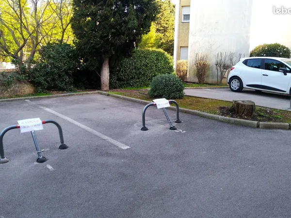 PLACES DE PARKING résidence sécurisée