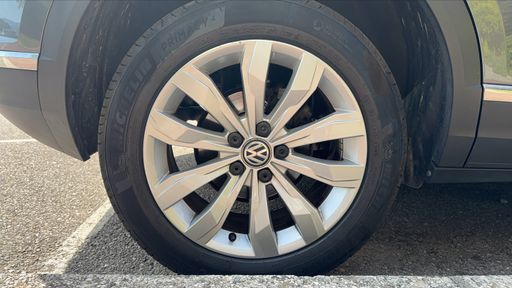 Volkswagen T-Roc 1.5 TSI 150 DSG7 - Carat – 2019 – 91976 km – Essence – Boîte Automatique — photo 33