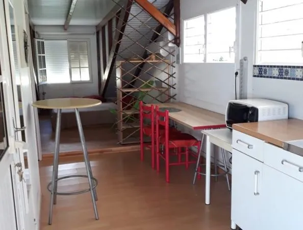 Loue studio meublé étudiant