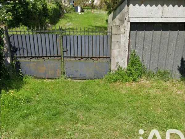 Terrain 378 m²