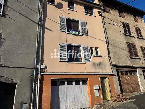 Immeuble 158 m²