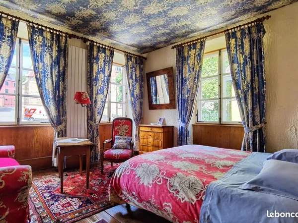Propriété 12 pièces 444 m²