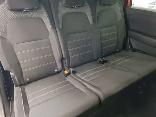 Dacia Jogger tce 110 7 places — photo 15