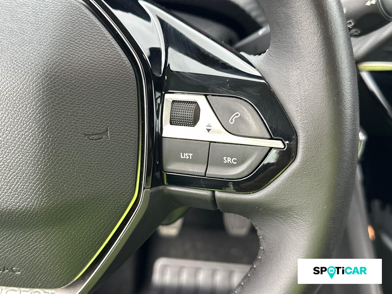 Peugeot 208 1.2 puretech 100ch s&s active — photo 17