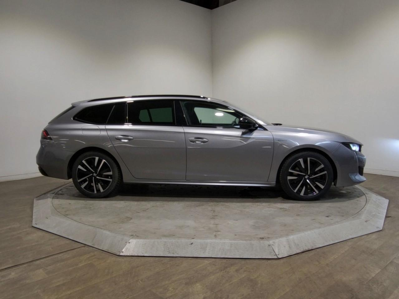 Peugeot 508 sw hybrid 225 e-eat8 gt — photo 6