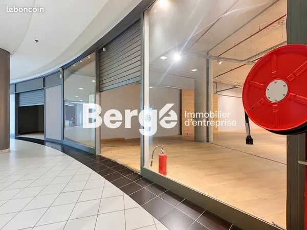Local commercial 60 m²