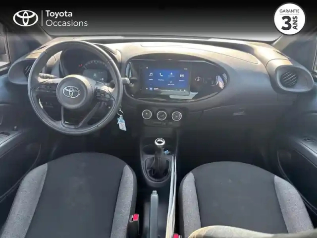 Toyota Aygo X 1.0 vvt-i 72ch dynamic my24 — photo 8