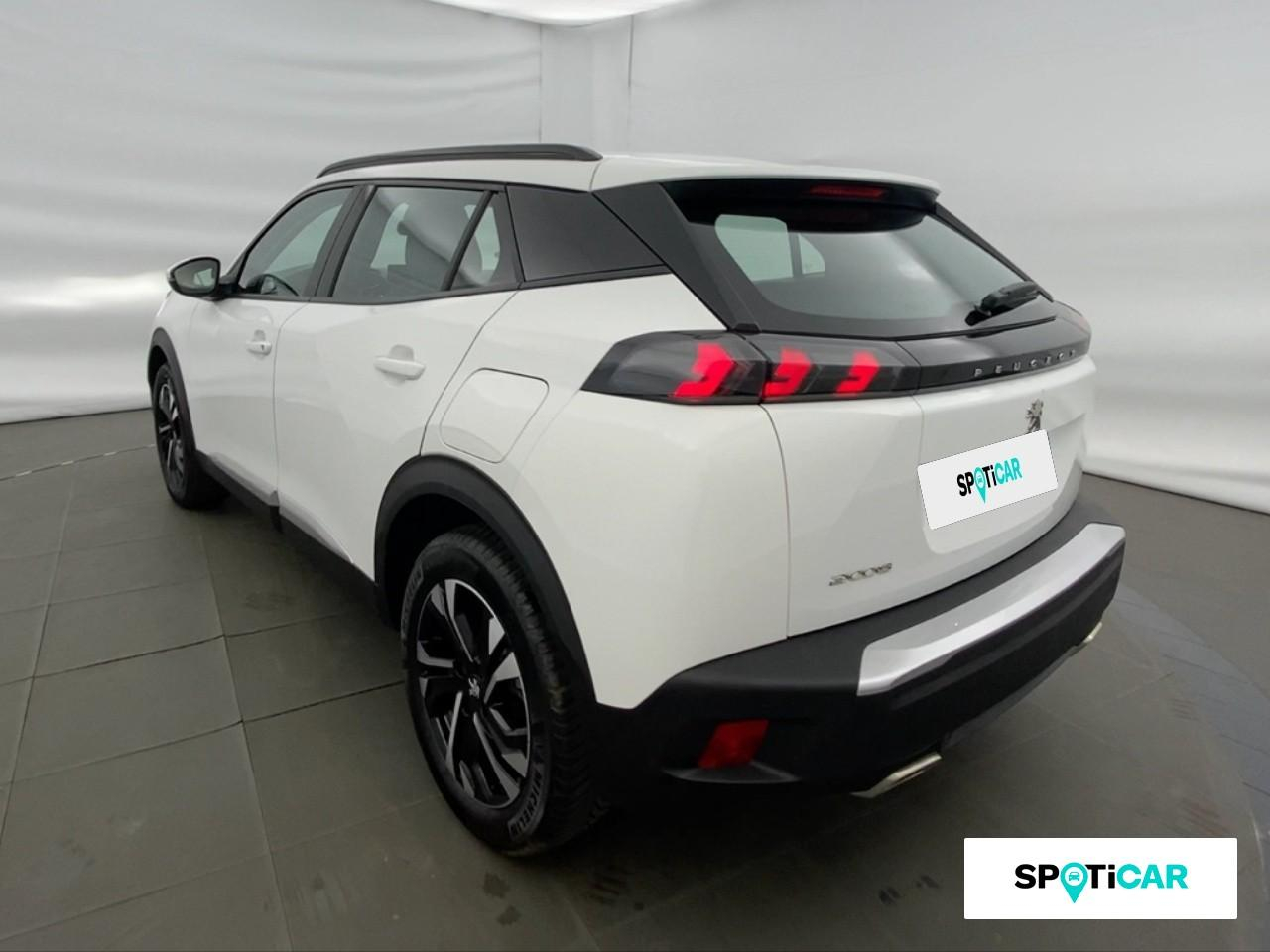 Peugeot 2008 1.2 puretech 130ch s&s allure eat8 — photo 7