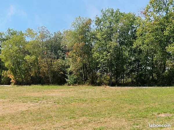 Terrain 1 200 m² Saint Genies