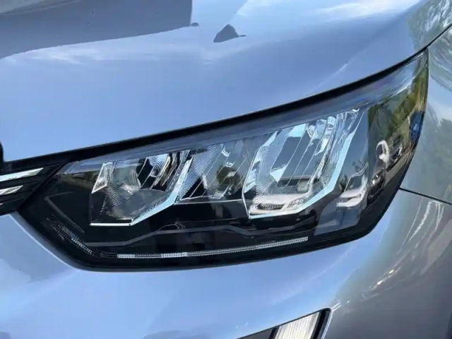 Peugeot 2008 puretech 130 s&amp;s eat8 — photo 16