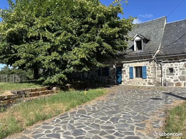 Propriété 5 pièces 140 m²