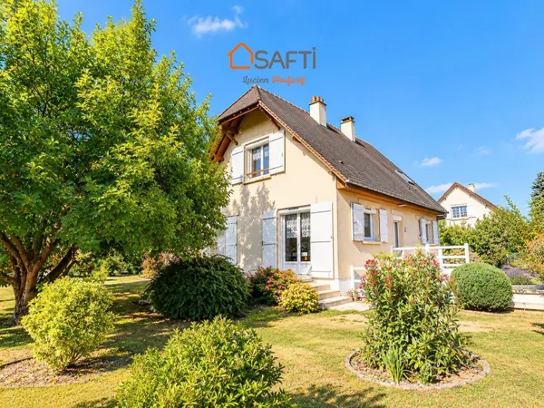 Proche Saint-Pierre-d'Autils - Maison traditionnelle - 4 chambres - Terrain d'environ 800 m²