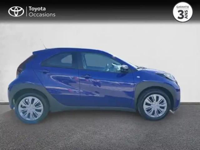 Toyota Aygo X 1.0 vvt-i 72ch dynamic my23 — photo 4