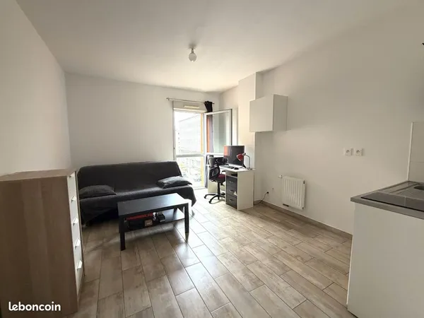 Studio 1 pièce 26 m²