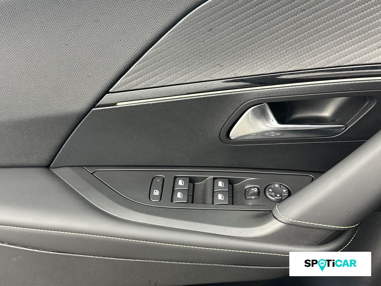 Peugeot 2008 1.2 puretech 130ch s&s gt pack eat8 — photo 17