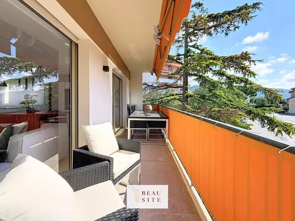 Nice - Cimiez : Appartement 4 pièces