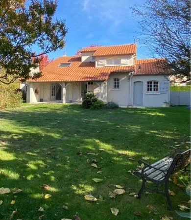 Maison familiale 125 m² - 4 chambres - Terrain 600 m² - Chole