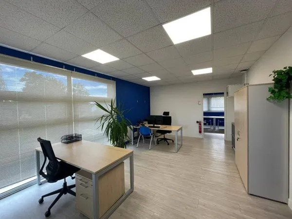 Bureaux 120 m²