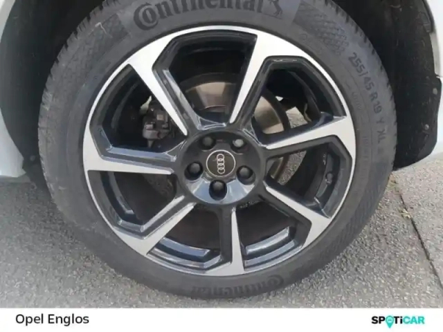 Audi Q3 sportback 35 tdi 150ch s line s tronic 7 — photo 13