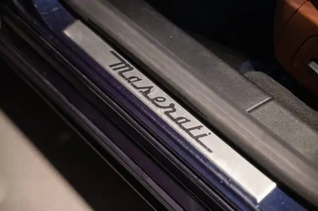 Maserati Ghibli 3.0 v6 350 — photo 33