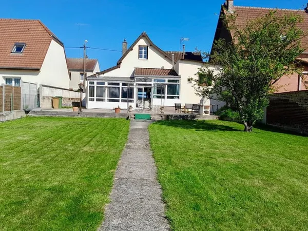 Maison 3 pièces 135 m²