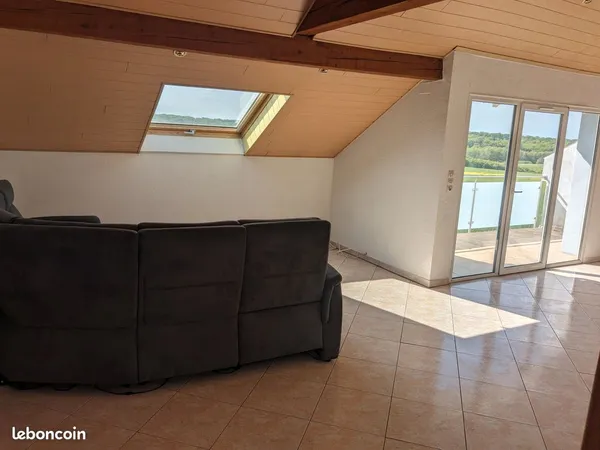 Appartement 3 pièces balcon 87 m2 parking privé