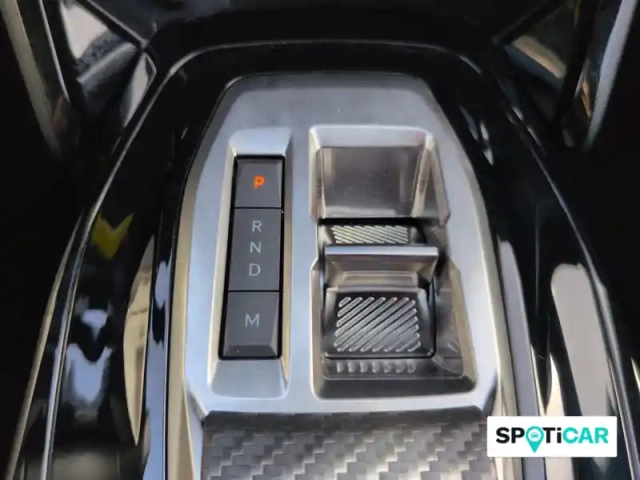 Peugeot 2008 hybrid 145 e-dcs6 — photo 14