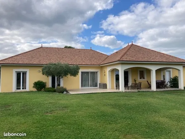 Maison T5 de 130M²
