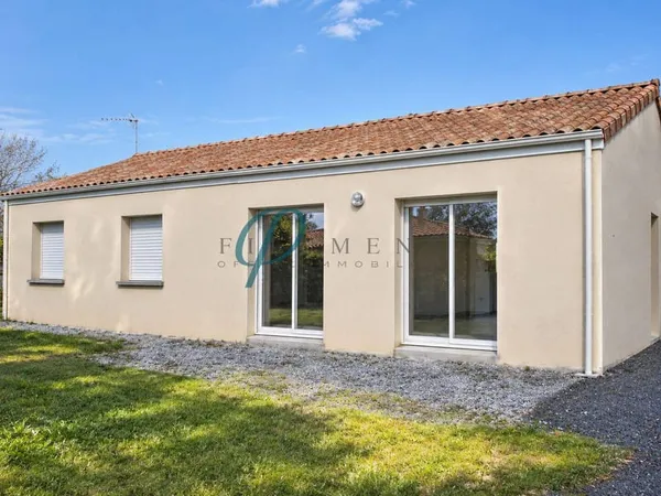 Maison de plain-pied 4 pièces 80 m²