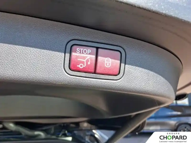 Mercedes Glb 200 — photo 24