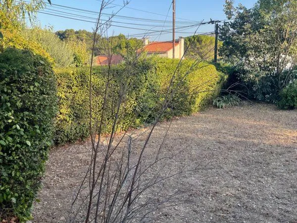 Terrain 580 m2