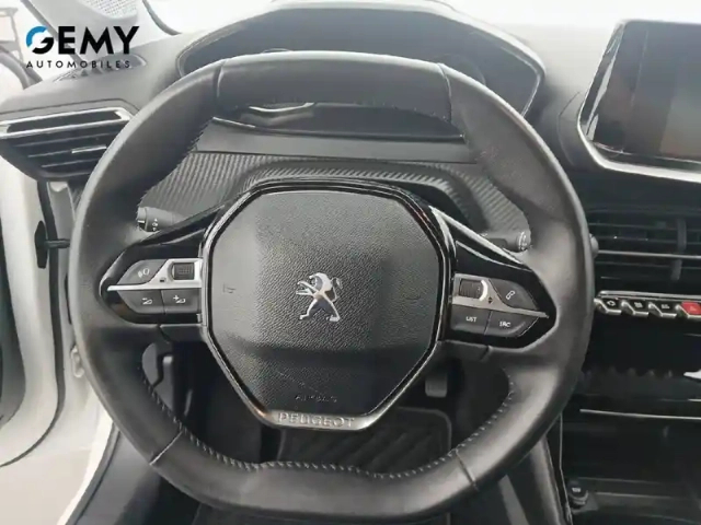 Peugeot 208 puretech 100 s&amp;s bvm6 — photo 37