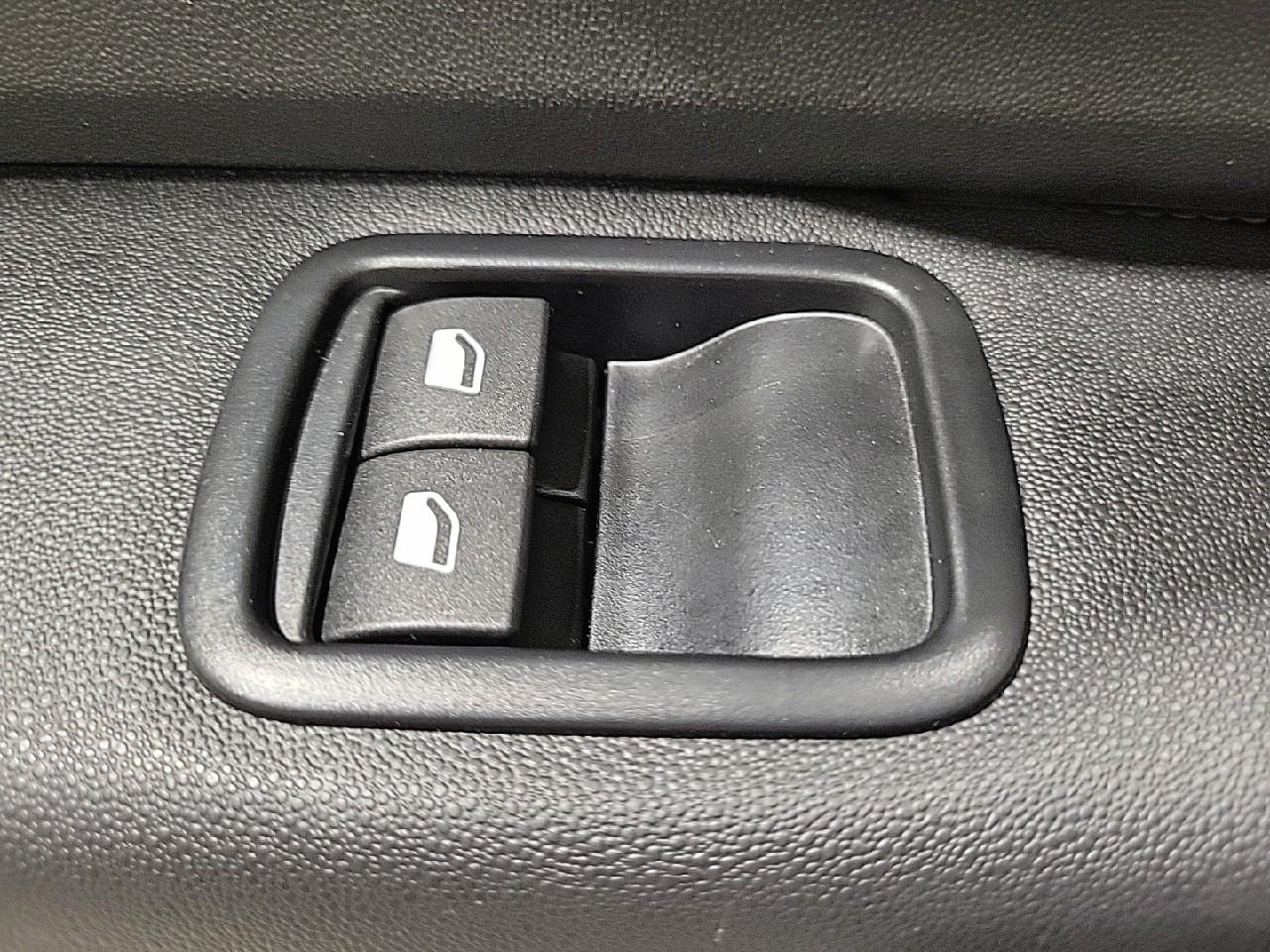 Citroën C3 puretech 83 s&s bvm5 c-series — photo 23